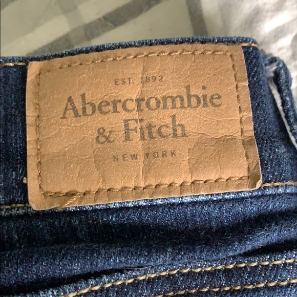 A&F Shorts - Picture 4 of 4